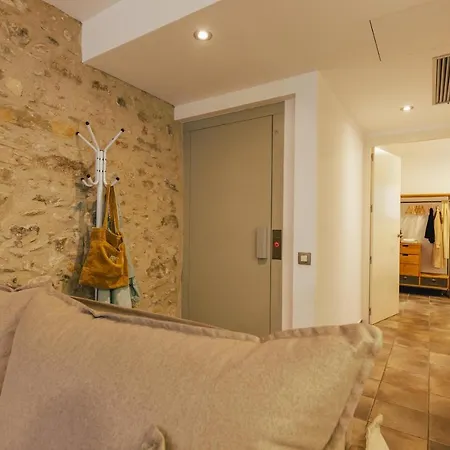 Bravissimo Mercadal 3, One-bedroom Sofa Bed דירה