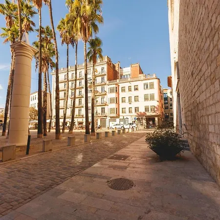 Bravissimo Mercadal 3, One-bedroom Sofa Bed Apartment *